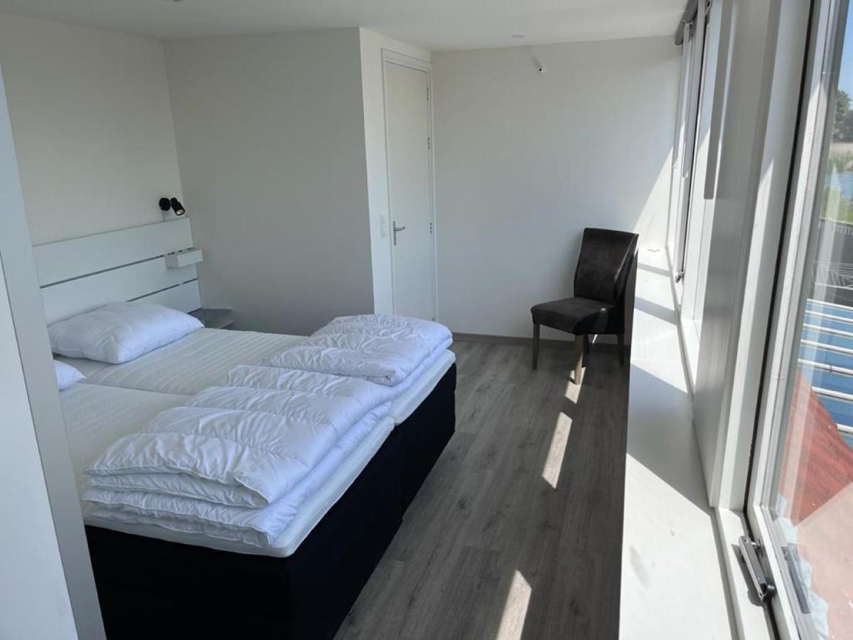 Comfortabele Woning Met Omheinde Tuin Aan Water Voor 12 P أوستبورغ المظهر الخارجي الصورة
